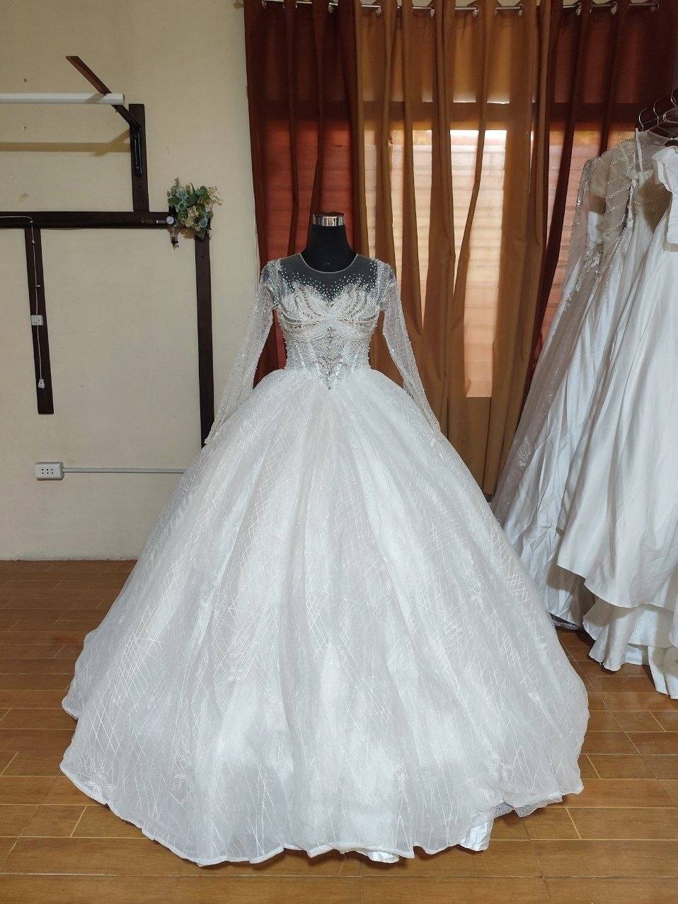 Bridal gown
